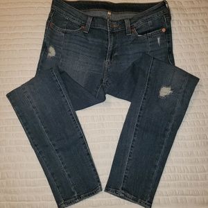 Levi's Distressed Jean